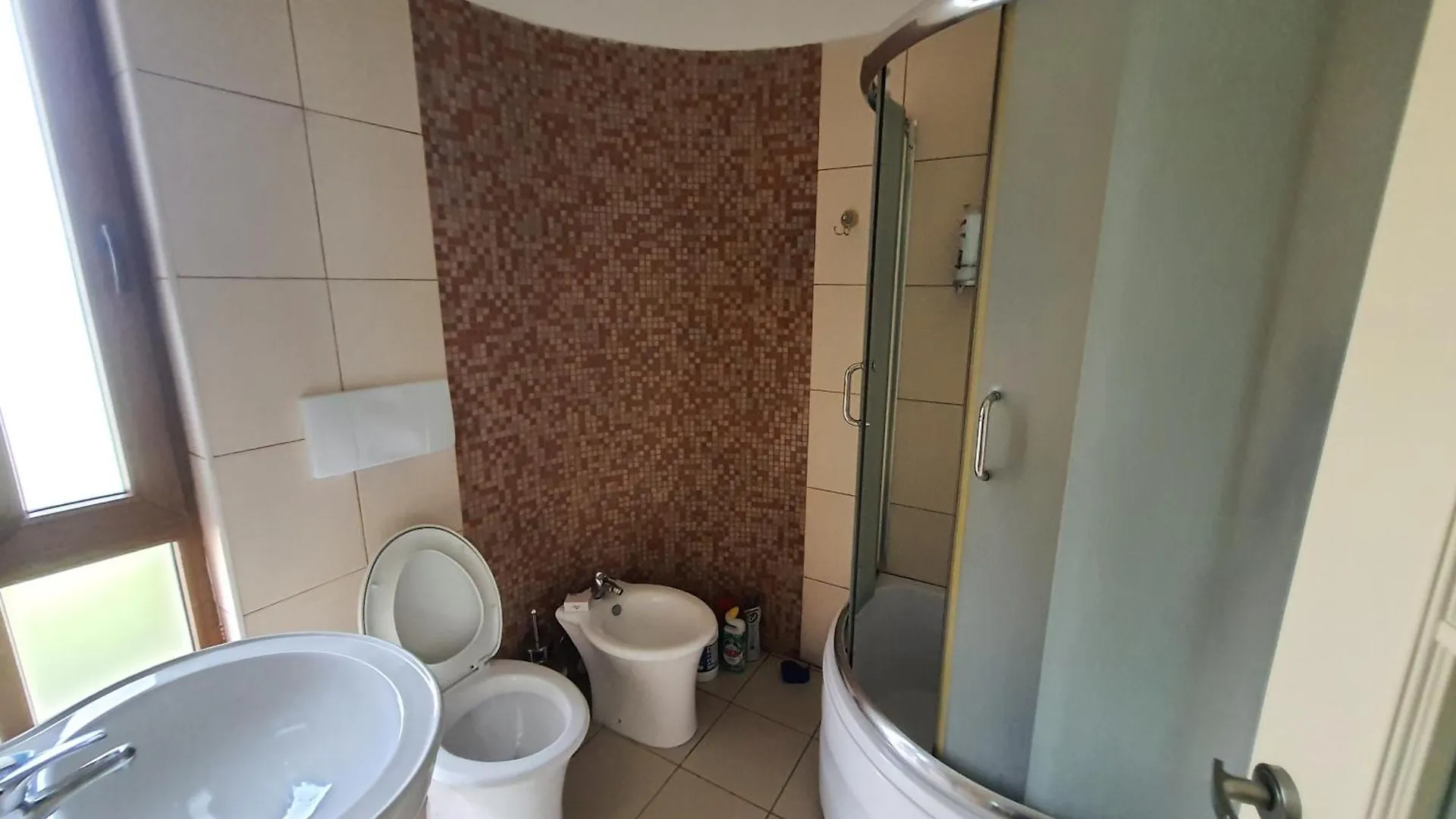 Vila Elio Guest House Divjake 0*,